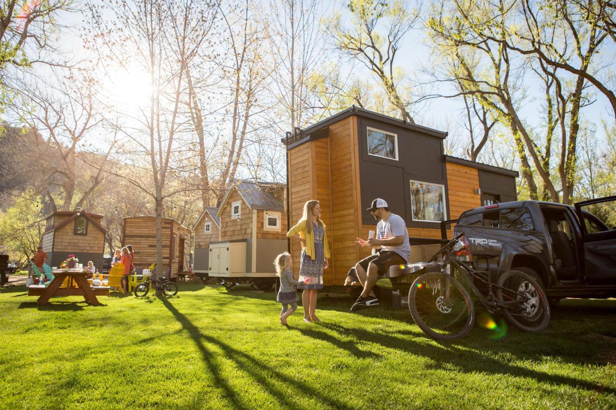 Weecasa Tiny Home Resort Lyons Exterior photo